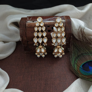 Exquisite Kundan Jhumki with Meenakari Work & Pearl Drops