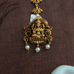 Festive Hair Accessories: Antique Lakshmi Tikka with Pearl Drops
