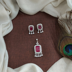 Zircon Pendant Set – Dual Finish Elegance