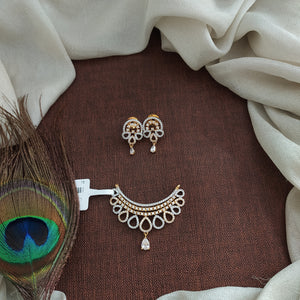 Diamond Finish Zircon Mangalsutra Pendant Set – Elegant Karwa Chauth Special