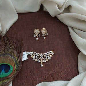 Diamond Finish Zircon Mangalsutra Pendant Set – Elegant Karwa Chauth Special