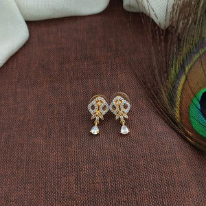 Diamond Finish Zircon Mangalsutra Pendant Set – Elegant Karwa Chauth Special