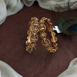 Antique Plain Gold-Finish Lakshmi Bangles – Timeless Heritage