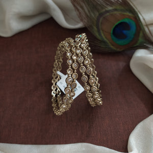 Uncut Polki Mehandi Bangles – A Blend of Elegance and Tradition