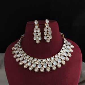 Kundan Necklace Set ~ Perfect for Festive Occasions