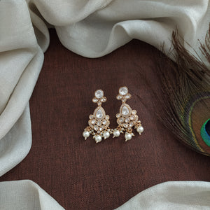 Elegant Kundan Earrings – Timeless Beauty in Four Shades