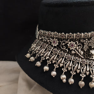Statement Temple Jewelry Oxidized Choker Set – A Blend of Tradition & Elegance