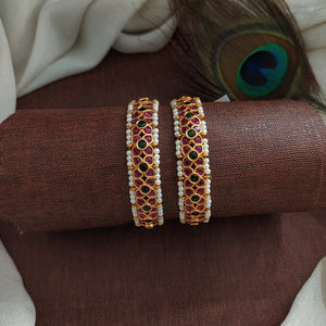 Kemp Stone Bangles with Side Pearl String – Available in 2.4, 2.6, 2.8 Sizes