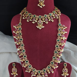 Budget-Friendly Antique Bridal Set with Kemp, Green AD Stones & Pearl Drops

