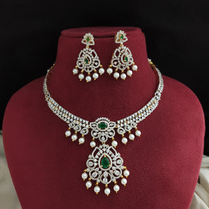 Diamond-Finish Zircon Necklace Set – Timeless Brilliance