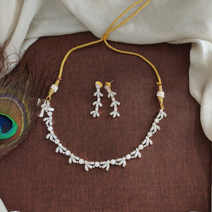 Minimal Diamond Finish Zircon Necklace Set – Elegant Lightweight Jewelry for Any Occasion

