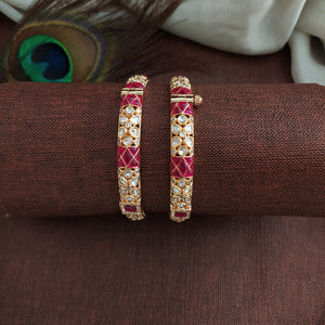 Kundan Kada Bracelet – Screw-Type Opening | Sizes 2.2, 2.4 & 2.6 | Available in Red & Green | Price per Piece

