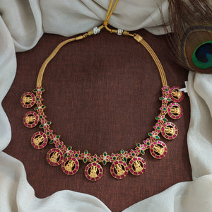 Jadau Kundan Bottu Mala – A Timeless Gold Replica