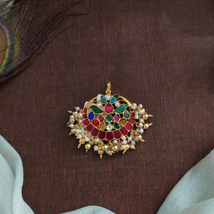 Jadau Kundan Navaratan Pendant Set – Timeless Elegance
