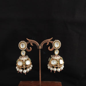 Exquisite Kundan Jhumki with Meenakari Work & Pearl Drops