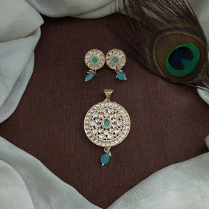 Elegant Kundan Pendant Sets | Traditional & Stylish