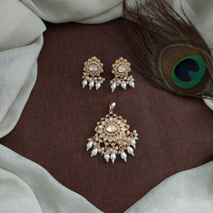 Elegant Kundan Pendant Sets | Traditional & Stylish