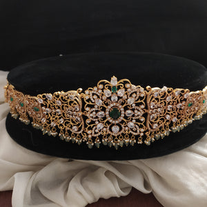 Gold-plated Zircon Hip Belt With Strawberry Beads and Center Emerald Stone