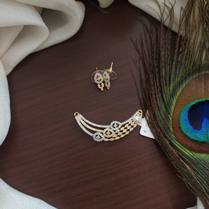 Dazzling Gold and Silver Plated Zircon Pendant Set