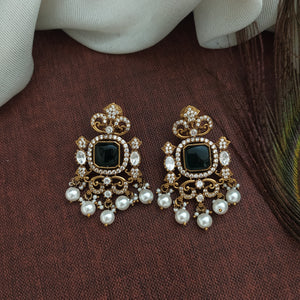 Latest Trending Victorian Choker Set Having Pearl Drops