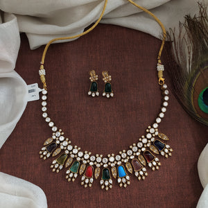 Elegant Victorian Solitaire and Floral Design Necklace Set