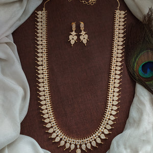 Majestic Mango Shape Gold-Plated Traditional Haram Set