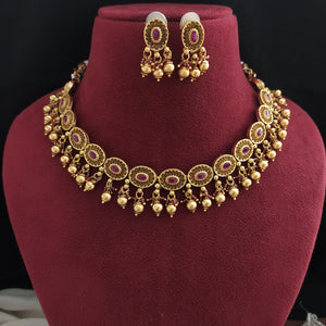 Graceful Traditional Antique Oval Necklace Set