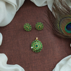 Radiant Gold-Plated Zircon Round Pendant 