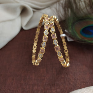 Enchanting Blooms for Your Wrist: The Floral Design Gold-Plated Zircon Bangles 