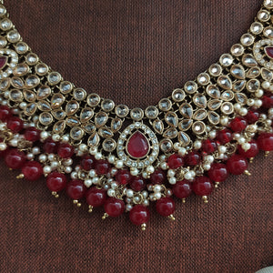 Embrace Enchantment With Uncut Polki Stones Mehendi Necklace Set