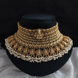 Embrace Regal Splendor: Divine Elegance Kundan & Kemp Stone Heavy Choker Set