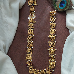 Exquisite Antique Choti with Goddess Lakshmi and Peacock Designs