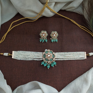 Exquisite Kundan Pearl Choker Set with Floral Design Pendant