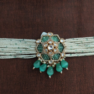 Exquisite Kundan Pearl Choker Set with Floral Design Pendant