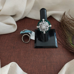 Elegant Black Rhodium Victorian Finger Rings with Sparkling Zircon Stones