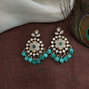 Simple Victorian Necklace Set with Floral Pendant and Moissanite Stones