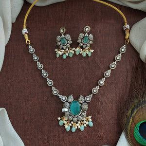 Budget-Friendly Victorian Necklace Set |