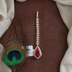 Zircon Stone Tikka – Diamond Finish Maang Tikka in Emerald & Ruby