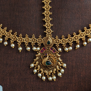 Antique Plain Gold Finish Tikka Set | Triple-Layered Hair Accessory