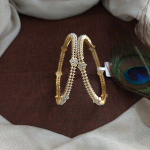 Cultured Pearl Bangle Set – Classic & Timeless Pearl Jewellery
