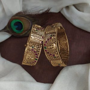 Antique Broad Lakshmi Kada Bangle – Screw Type | Kemp & Green Stones | Sizes 2.2–2.8