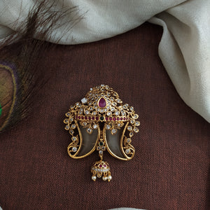 Tiger Nail Pendant (Puligoru Pendant) – Traditional Groom Jewellery Statement Pendant