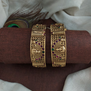 Antique Broad Lakshmi Kada Bangle – Screw Type | Kemp & Green Stones | Sizes 2.2–2.8