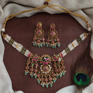 Traditional Heritage Beaded Jadau Kundan Choker Set – Adjustable High Neck Necklace with Earrings
