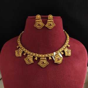 Antique Plain Gold Necklace Set – Unique Heritage-Inspired Traditional Jewellery