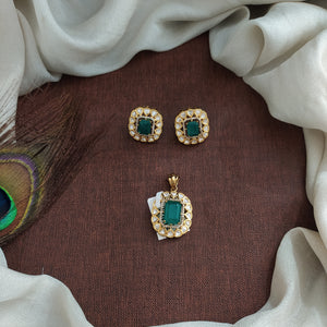 Polki Kundan Pendant Set with Emerald Center & Matching Tops