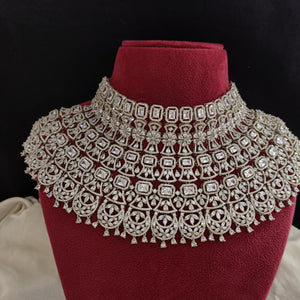 Eye Catchy Gorgeous Zircon Necklace With Earrings