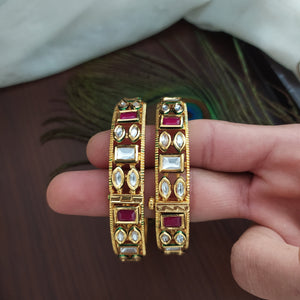 Kundan Kada with Ruby & White Stones – Screw Type (Single Piece)