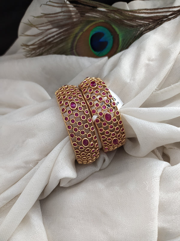 Matte finish store antique jewellery