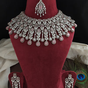 Flexible Choker Set Earrings with tikka in baby Pink Color